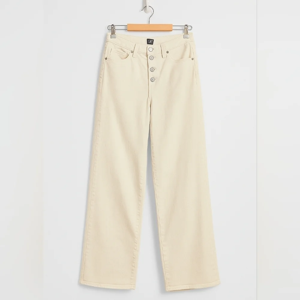 GAP Denim Wide Leg Jeans Color: Beach Pebble